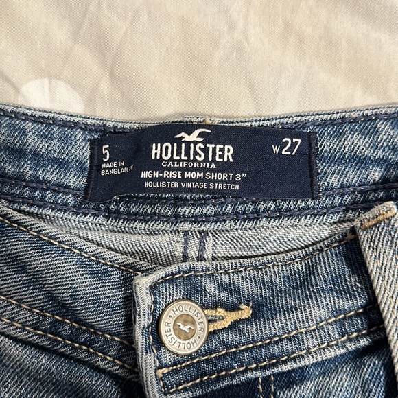 Hollister Jean Shorts - Picture 3 of 3